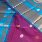Classic Saree - Image 4
